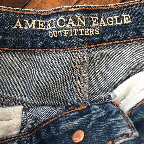 American Eagle AEO mom Jeans - Picture 3 of 9